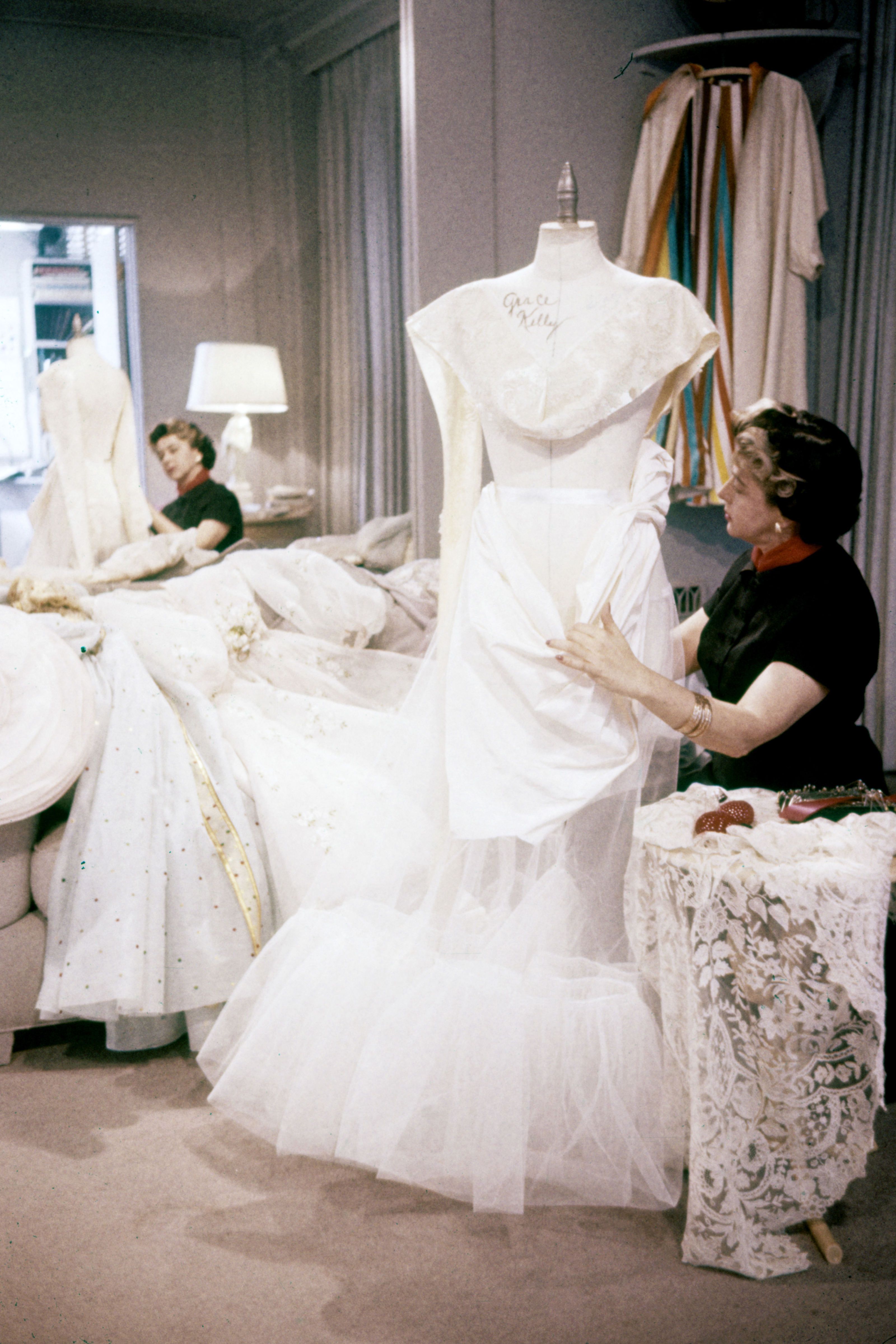 Davids Bridal Wedding Dress!NWT! Battenburg Lace Pattern W/Crystals | eBay